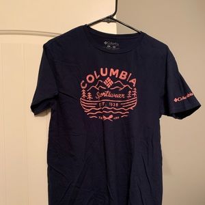 Men’s Columbia t shirt